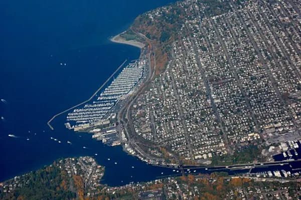 Ballard photo 3