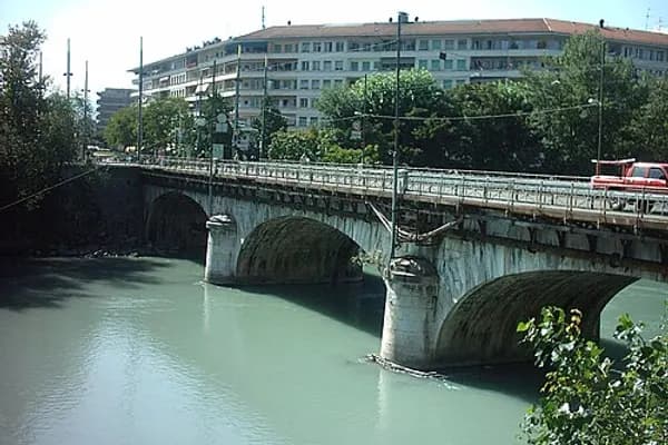 Carouge photo 5