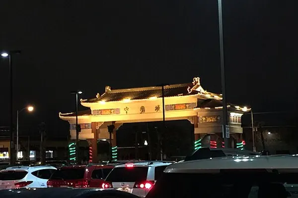 Chinatown photo 3