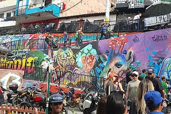 El Centro photo 1