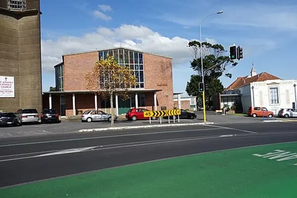 Grey Lynn photo 6
