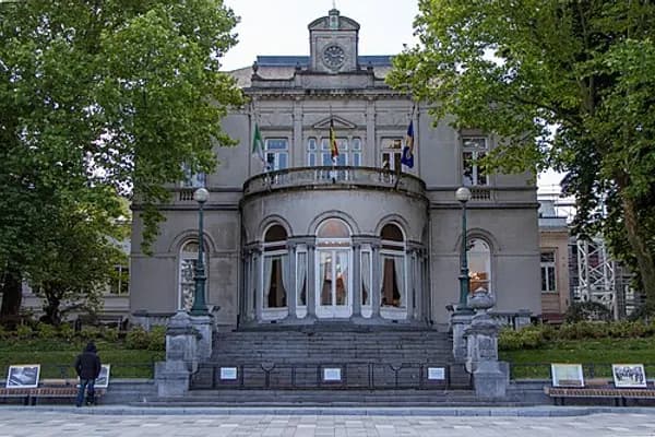 Ixelles photo 1