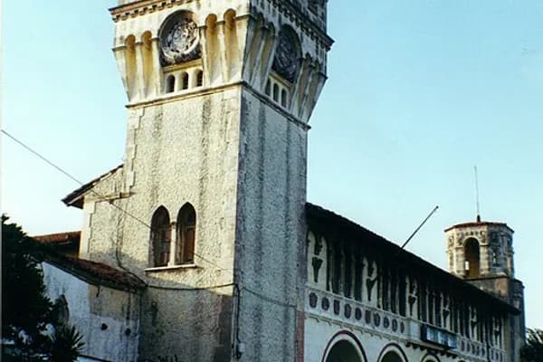 Miramar photo 4