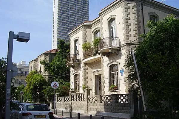 Neve Tzedek photo 3