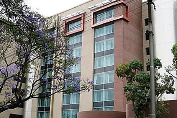 Rosebank photo 1