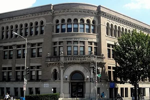 Shaw photo 1