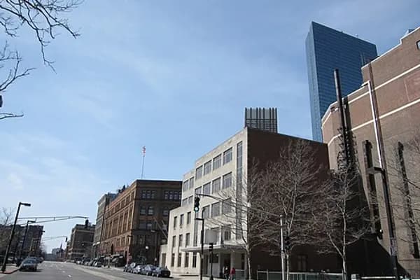 South End photo 6