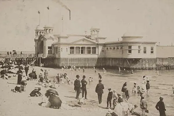 St Kilda photo 6
