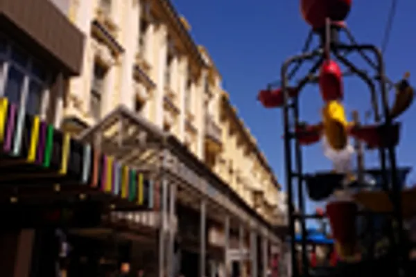 Cuba Street photo 5