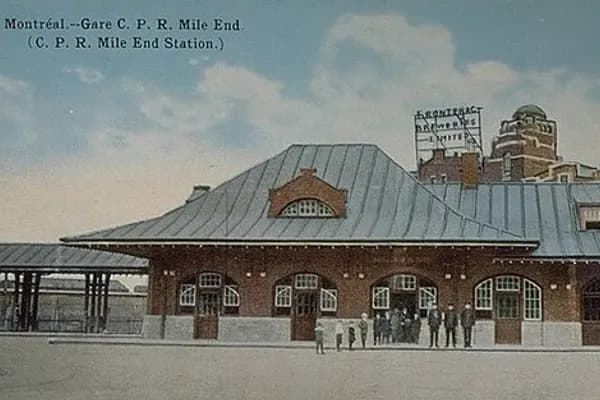 Mile End photo 3