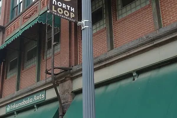 North Loop photo 2