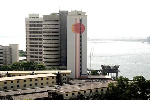 Victoria Island photo 3